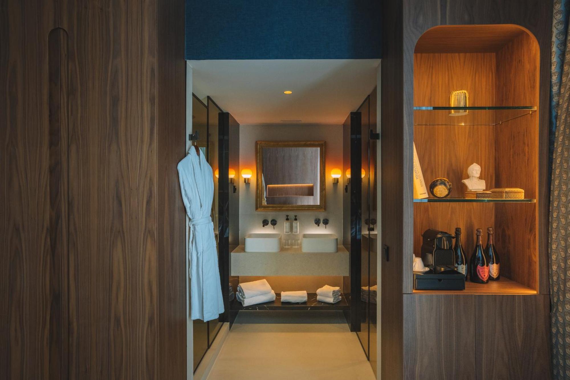 Hotel Pinar Plaza マドリード エクステリア 写真