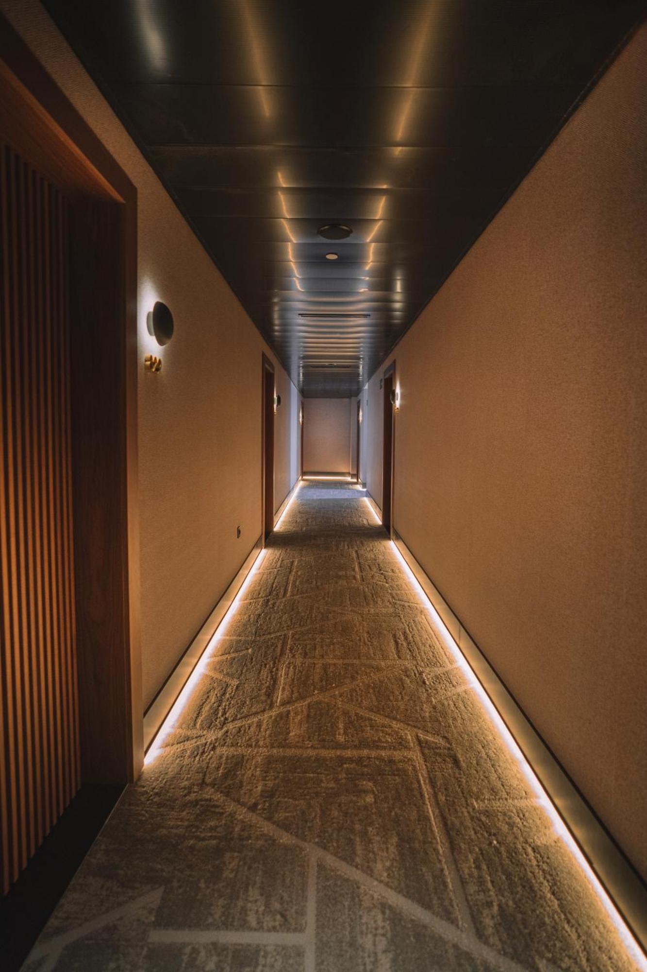 Hotel Pinar Plaza マドリード エクステリア 写真
