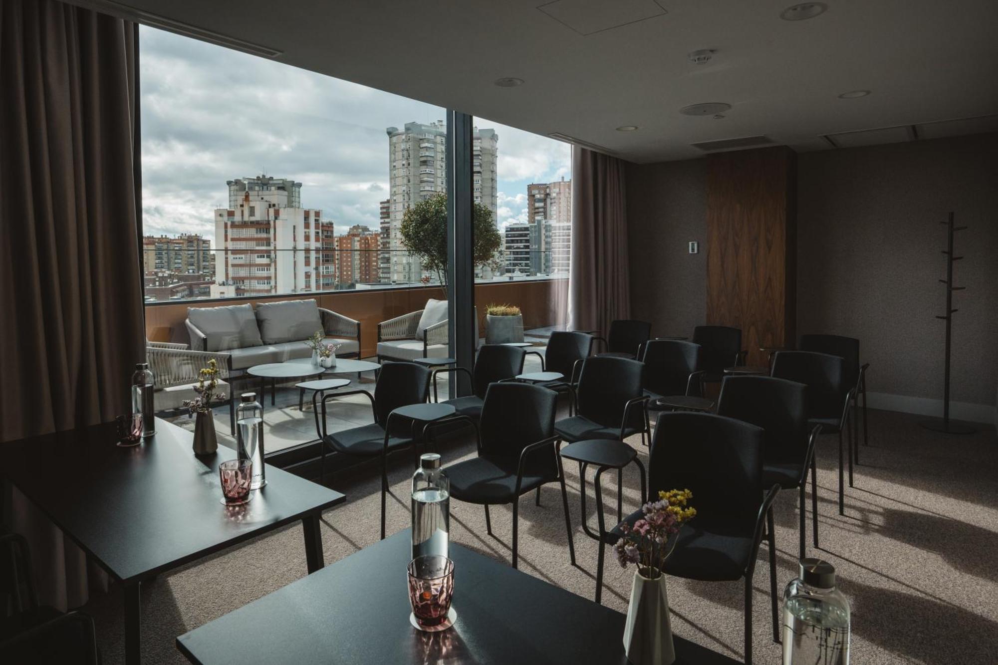 Hotel Pinar Plaza マドリード エクステリア 写真