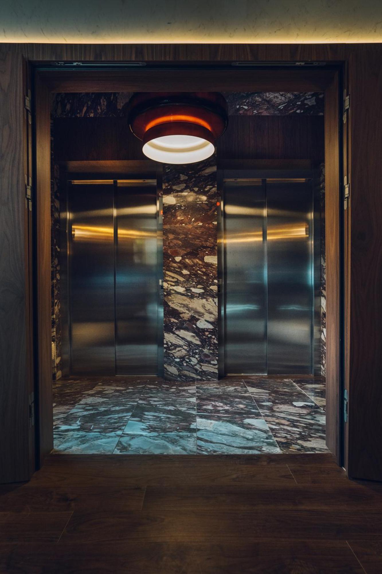 Hotel Pinar Plaza マドリード エクステリア 写真