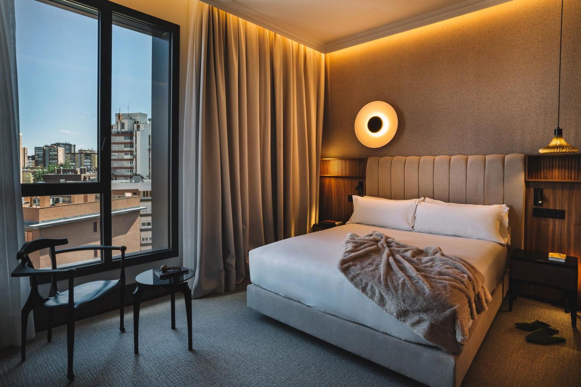 Hotel Pinar Plaza マドリード エクステリア 写真